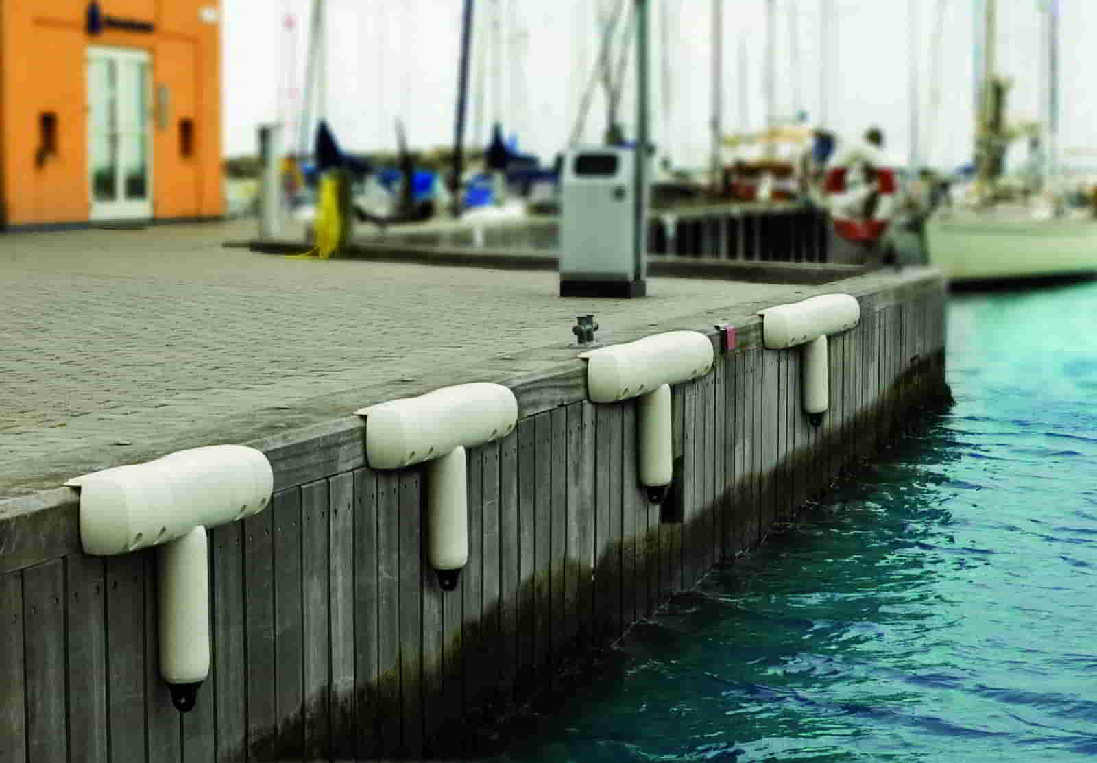 Multifunktion-Stegfender 90cm x 18cm Winkelfender Stegschutz Pontonfender